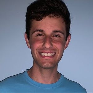 Meet your Posher, Louis